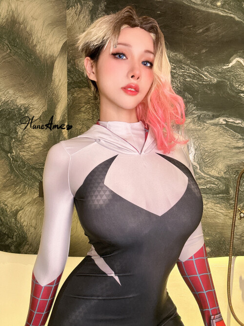 HaneAme---Spider-Gwen-242691fd5a94c235a1.jpg