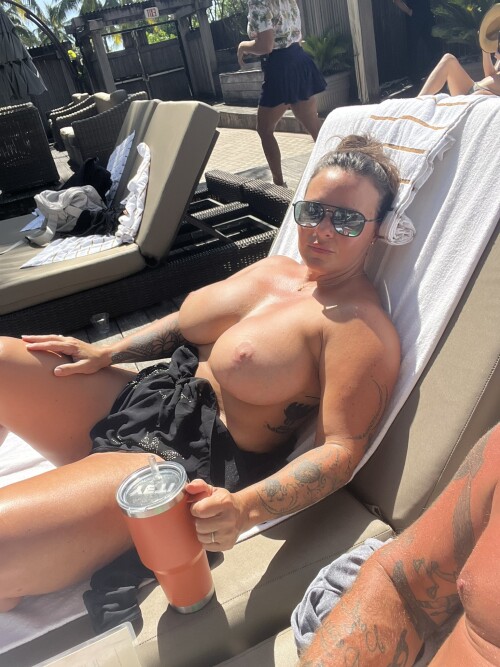 Twenty20Ranch flowekhloe Nude Leaked Onlyfans Photo Twenty20Ranch flowekhloe Nude Leaked Onlyfans Photo