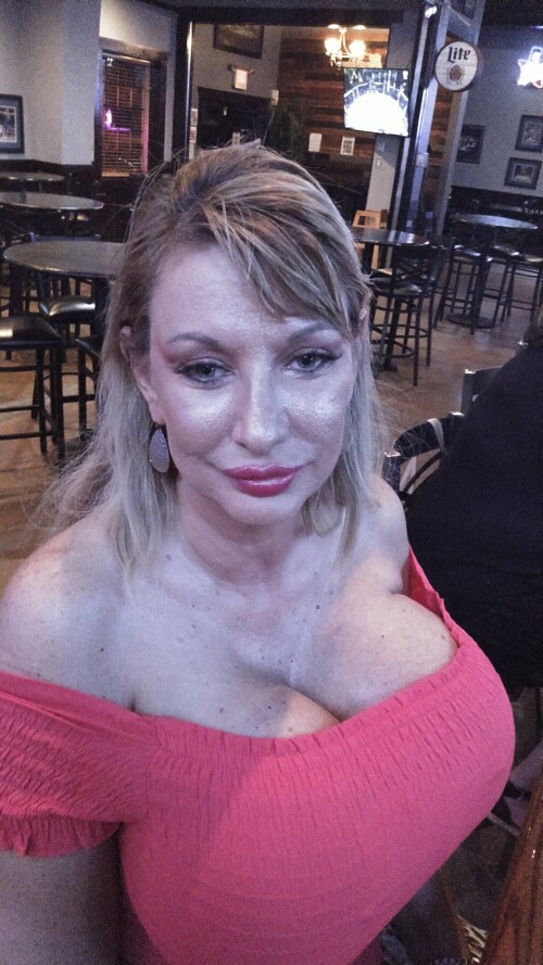 Gianna Woods - Blonde, 6', 32P-27-36 Green Eyes Nude Leaked Onlyfans Photo Gianna Woods - Blonde, 6', 32P-27-36 Green Eyes Nude Leaked Onlyfans Photo