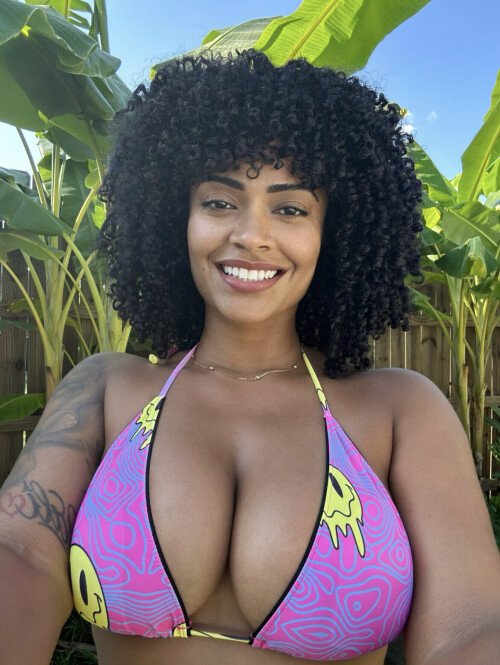 vanitybae / vanitibae Nude Leaked Onlyfans Photo