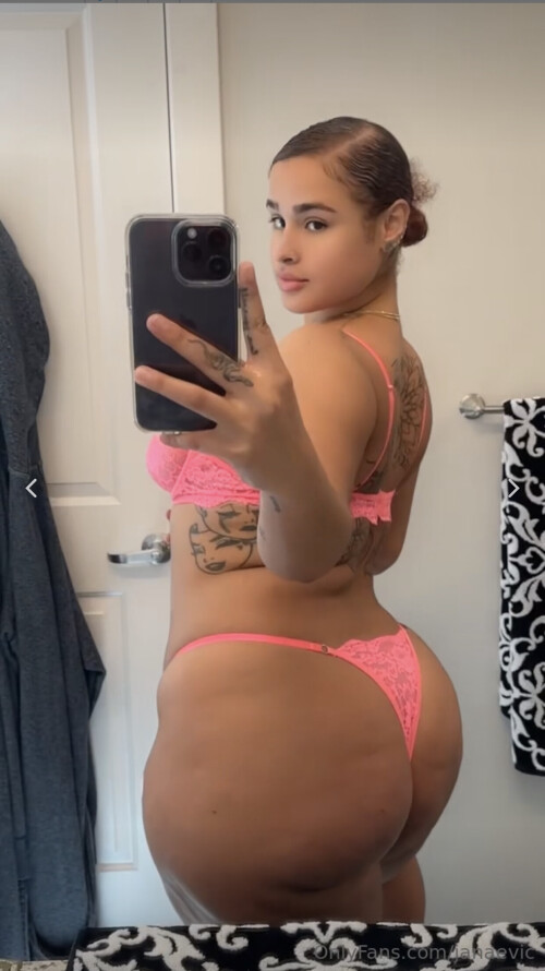 Janae Girard / Janaevic / Janaeegf / Babyface Nude Leaked Onlyfans Photo Janae Girard / Janaevic / Janaeegf / Babyface Nude Leaked Onlyfans Photo