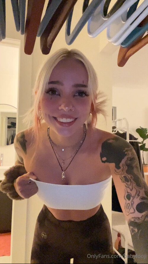 babyfooji / peachtot Nude Leaked Onlyfans Photo