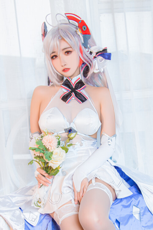 Momoko--13cc6b3fe699fde2aa.jpg