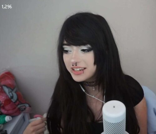 Screenshot_20230930_222927_Twitch7609cf3ef2f7adf2.md.jpg
