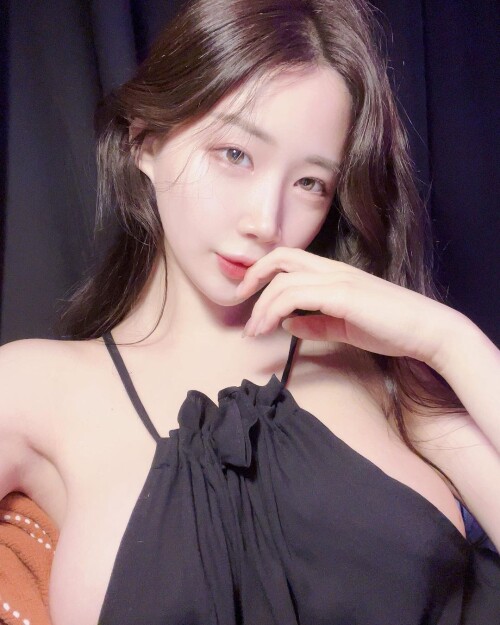 asuna.fanclub-08-09-2023-0010f3fd557819307753.md.jpg