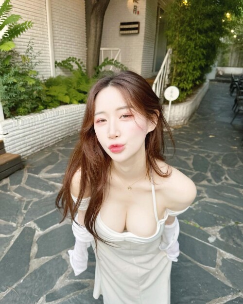asuna.fanclub-08-09-2023-00198293d0c66cc0c1c0.md.jpg