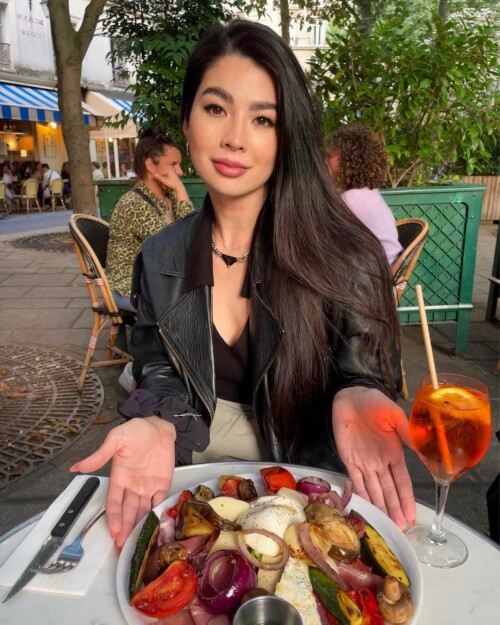 carolinekwann_359452157_274760565238861_6579819319614241561_ne1d5ff46125114ae.md.jpg