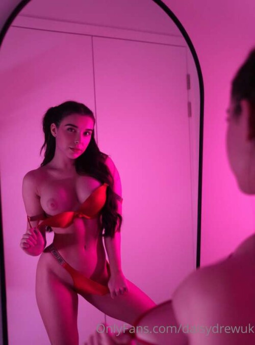 Daisy Drew / Beachbby Nude Leaked Onlyfans Photo Daisy Drew / Beachbby Nude Leaked Onlyfans Photo