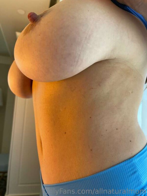 Wisconsinwife Nude Leaked Onlyfans Photo Wisconsinwife Nude Leaked Onlyfans Photo