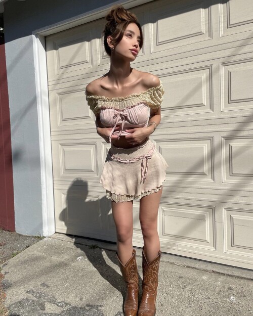 Kaile Goh Nude Leaked Onlyfans Photo Kaile Goh Nude Leaked Onlyfans Photo