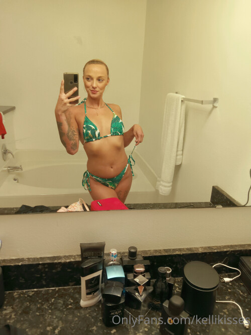 Kelli Kisses Nude Leaked Onlyfans Photo Kelli Kisses Nude Leaked Onlyfans Photo