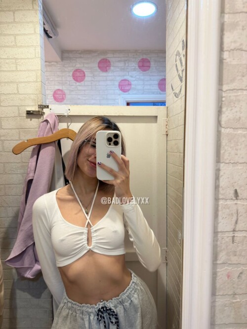 Badlovelyxx Nude Leaked Onlyfans Photo Badlovelyxx Nude Leaked Onlyfans Photo