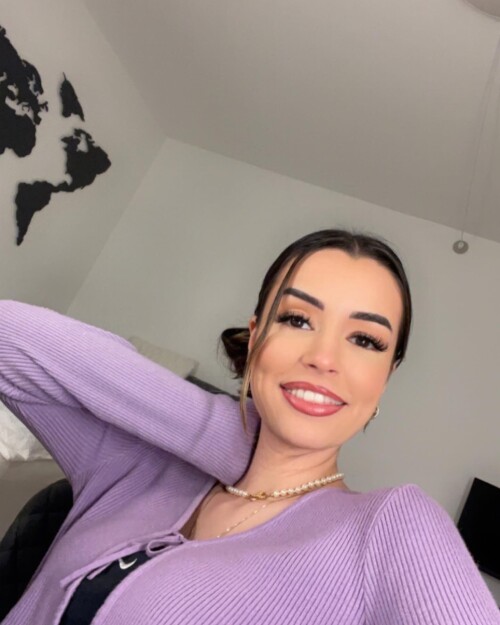 noraexplorerr_1667842678_2966401851254000243_3873107221c01c5c99333875.md.jpg