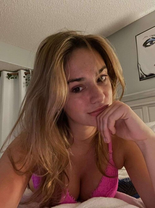 ughh_fine._taking_you_into_my_bed_tonight_and_lying_here_with_the_perfect_view_of_my_._switching_things_up_this_evening_hehe_gotta_keep_things_spicy_and_unexpectedf277706f1241585a.md.jpg