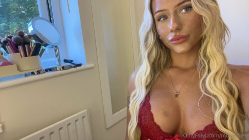 annamorae136 / moraefree Nude Leaked Onlyfans Photo annamorae136 / moraefree Nude Leaked Onlyfans Photo