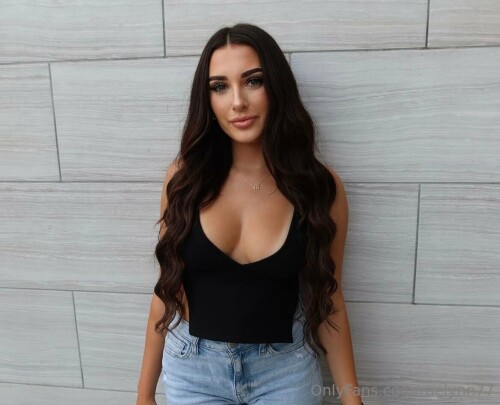raelynn77 Nude Leaked Onlyfans Photo raelynn77 Nude Leaked Onlyfans Photo