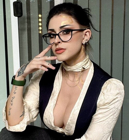 0055C409-965F-4449-8CF5-E134BF86F176-21718-00001212CC64C254e8523c4fe2ddc8a0.md.jpg