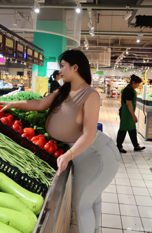 006IaowXgy1heedkajye6j323837j4qr656e60a8fdf0d6b5.md.jpg