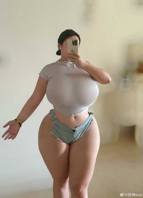 006IaowXgy1hsvqh80xhyj336z4eob29c0fffb9a844d7548.md.jpg