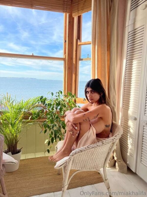 Mia Khalifa Nude Leaked Onlyfans Photo