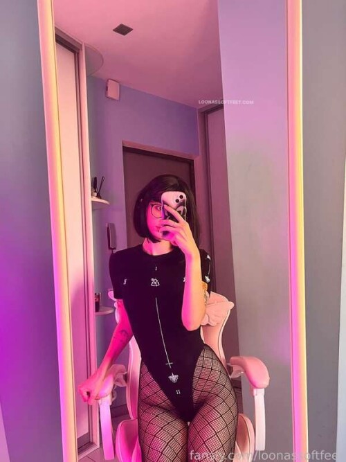 Loonassoftfeet Nude Leaked Onlyfans Photo Loonassoftfeet Nude Leaked Onlyfans Photo