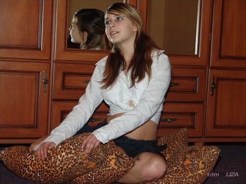 0607166b8744b3f2f14.jpg