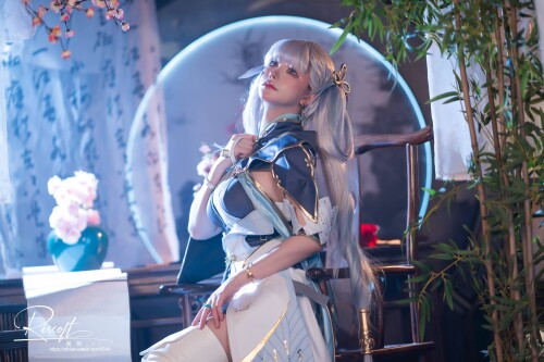 09__83204ff9236a752ac.jpg