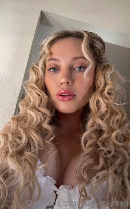 Zoey - zoeyisasiren - zoeyveneziaa Nude Leaked Onlyfans Photo