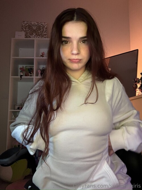 ovwvou/sky | summerxiris Nude Leaked Onlyfans Photo ovwvou/sky | summerxiris Nude Leaked Onlyfans Photo