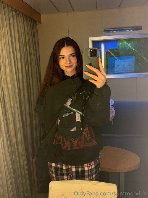 ovwvou/sky | summerxiris Nude Leaked Onlyfans Photo ovwvou/sky | summerxiris Nude Leaked Onlyfans Photo
