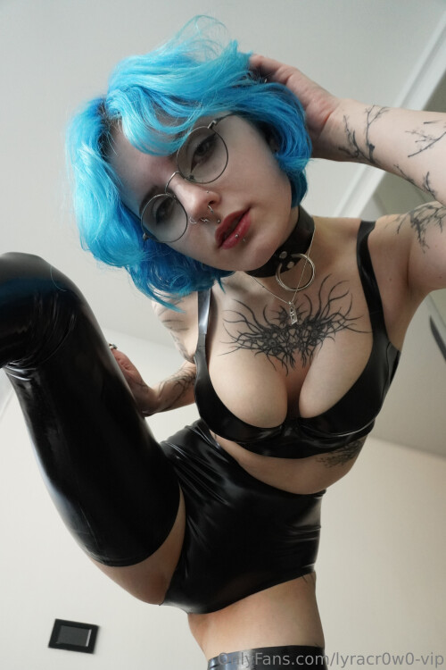 Lyra Crow | lyracr0w0 Nude Leaked Onlyfans Photo Lyra Crow | lyracr0w0 Nude Leaked Onlyfans Photo