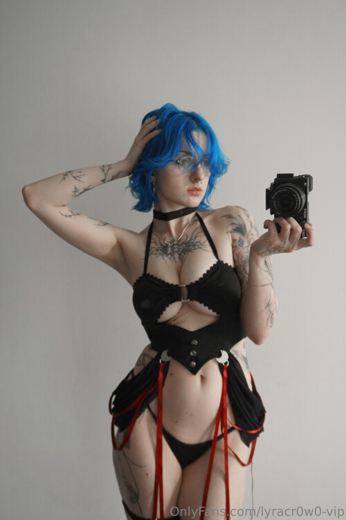 Lyra Crow | lyracr0w0 Nude Leaked Onlyfans Photo Lyra Crow | lyracr0w0 Nude Leaked Onlyfans Photo