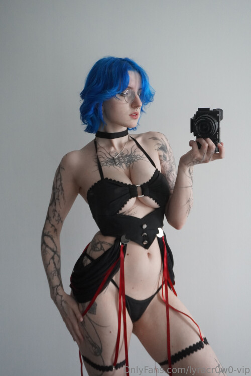 Lyra Crow | lyracr0w0 Nude Leaked Onlyfans Photo Lyra Crow | lyracr0w0 Nude Leaked Onlyfans Photo