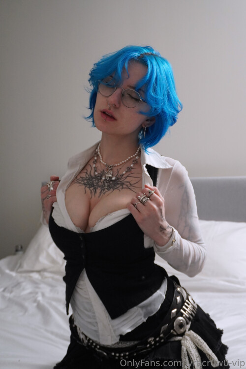 Lyra Crow | lyracr0w0 Nude Leaked Onlyfans Photo Lyra Crow | lyracr0w0 Nude Leaked Onlyfans Photo