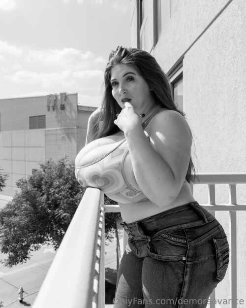 Demora Avarice Nude Leaked Onlyfans Photo Demora Avarice Nude Leaked Onlyfans Photo