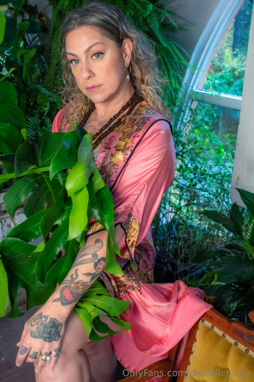 Danielle Colby Nude Leaked Onlyfans Photo Danielle Colby Nude Leaked Onlyfans Photo