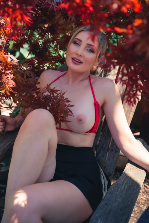 Holly Wolf Nude Leaked Onlyfans Photo Holly Wolf Nude Leaked Onlyfans Photo