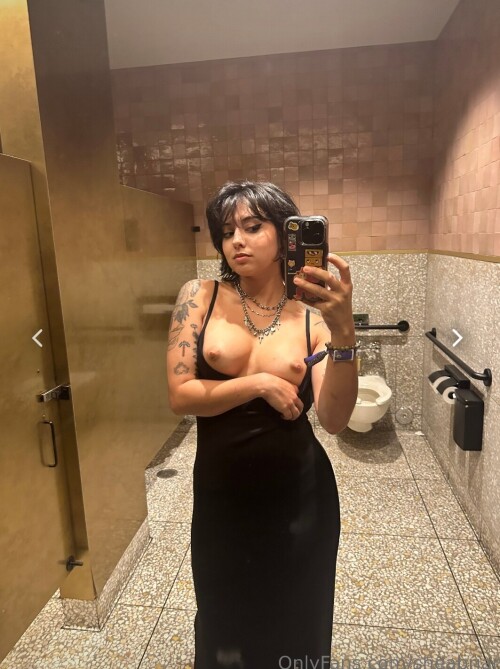 Shea Briar Nude Leaked Onlyfans Photo Shea Briar Nude Leaked Onlyfans Photo