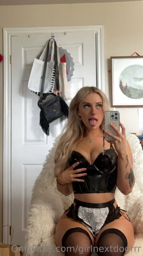 Chan3llaa/girlnextdoorrr Nude Leaked Onlyfans Photo Chan3llaa/girlnextdoorrr Nude Leaked Onlyfans Photo
