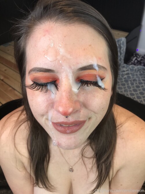 Embereon / queenburr / Queen Burr Nude Leaked Onlyfans Photo Embereon / queenburr / Queen Burr Nude Leaked Onlyfans Photo
