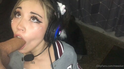 MewSlut Nude Leaked Onlyfans Photo