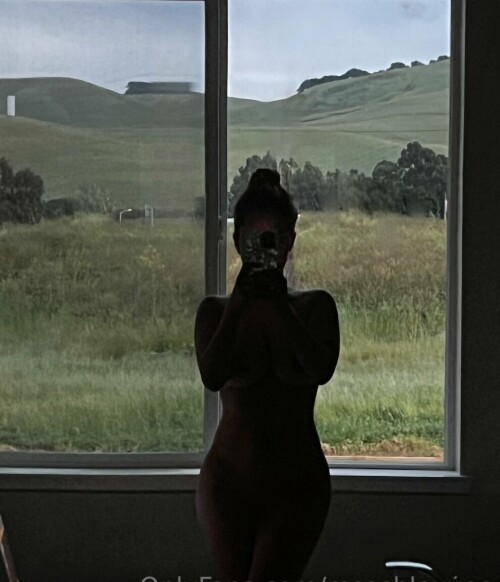 Ashley Vee / MsAshleyVee Nude Leaked Onlyfans Photo Ashley Vee / MsAshleyVee Nude Leaked Onlyfans Photo