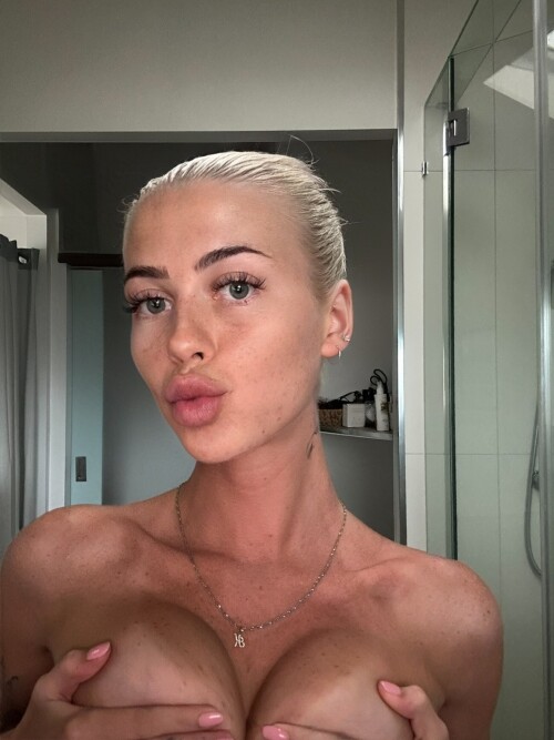 Amy Mason Nude Leaked Onlyfans Photo Amy Mason Nude Leaked Onlyfans Photo