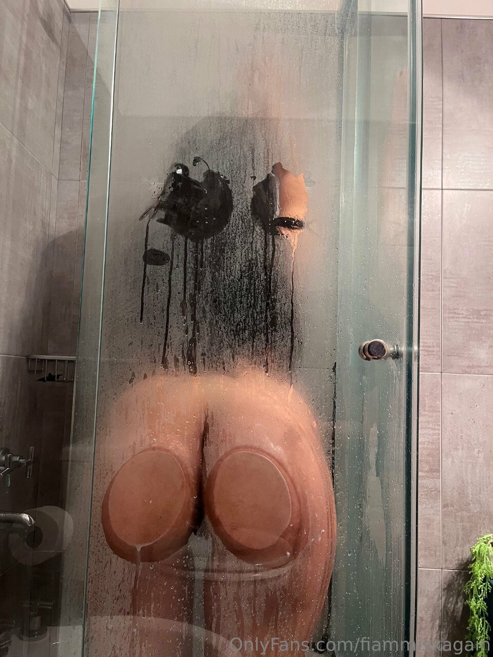 fiammisxagainn | fiammisxagain Nude Leaked Onlyfans Photo fiammisxagainn | fiammisxagain Nude Leaked Onlyfans Photo