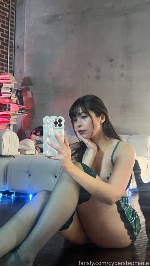 Cyberstephanie Nude Leaked Onlyfans Photo Cyberstephanie Nude Leaked Onlyfans Photo
