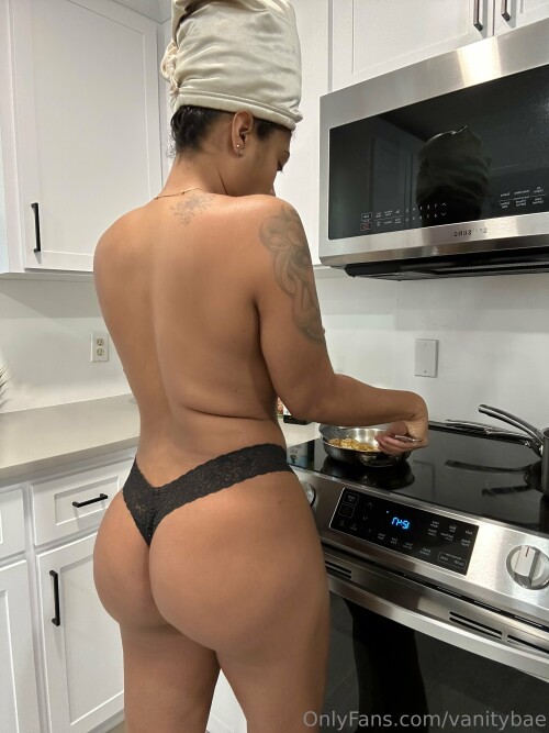 vanitybae / vanitibae Nude Leaked Onlyfans Photo