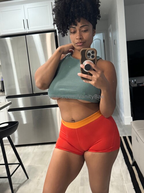 vanitybae / vanitibae Nude Leaked Onlyfans Photo
