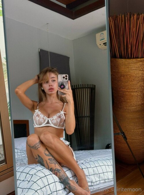 spiritemoon Nude Leaked Onlyfans Photo spiritemoon Nude Leaked Onlyfans Photo
