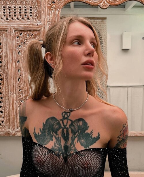 Real Red Fox | alenagerman | alena german Nude Leaked Onlyfans Photo Real Red Fox | alenagerman | alena german Nude Leaked Onlyfans Photo