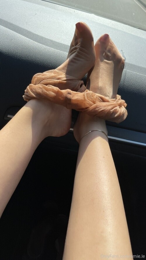 Emily / emie.le / emie_le Nude Leaked Onlyfans Photo Emily / emie.le / emie_le Nude Leaked Onlyfans Photo